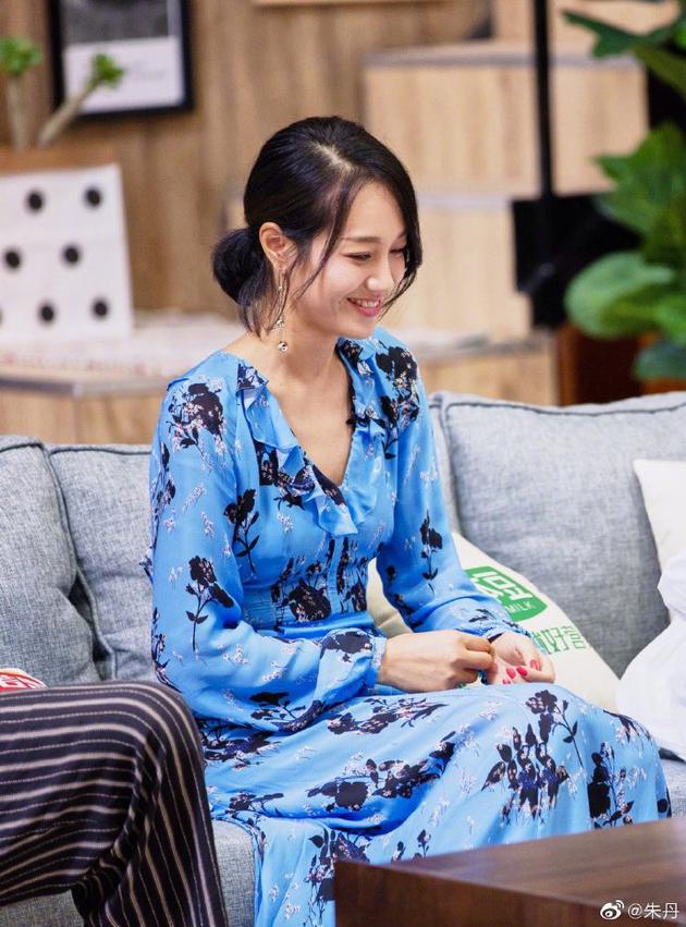 爆料太多成老公"黑粉"? 朱丹自侃:一定好好说话