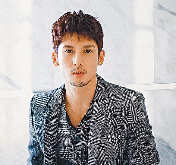 关智斌9月红馆开唱  张致恒未婚妻雯雯称只向前看（关智斌与张致恒）