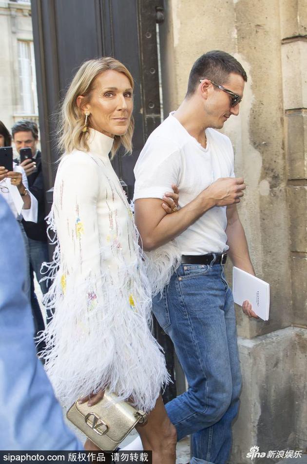 席琳-迪翁被传受控于小16岁男友 工作室发文澄清（席琳、迪翁）