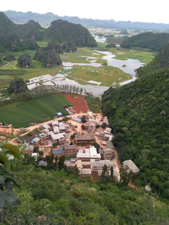 《三生》取景地:老房被拆新房未建成户均负债25万（三生拍摄地）